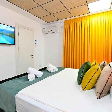 Yalarent Malina Motel In Tiberias Exterior photo